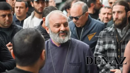 Qalstanyan siyasi qüvvələrlə görüşdü: "Yaxın gələcəkdə..."