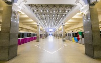 Metrodan istifadə edənlər - Azalıb