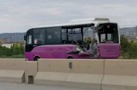 Magistral yolda Avtobusla -Tır toqquşdu...