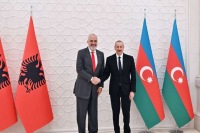 Prezident Edi Ramanı təbrik etdi
