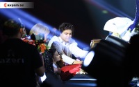 Konsertində eks-gəlininin verdiyi hədiyyəni bəyənmədi - Foto