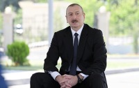 Prezident avtomobil yolundakı işlərlə tanış oldu